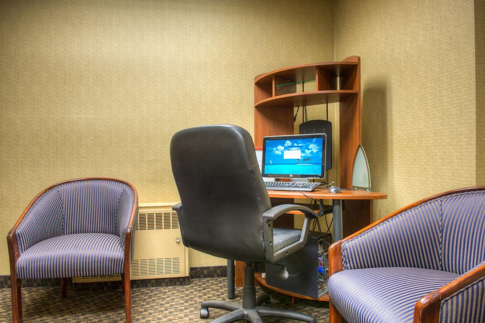 Four Points By Sheraton Windsor Downtown Esterno foto
