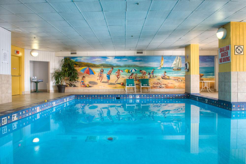 Four Points By Sheraton Windsor Downtown Esterno foto