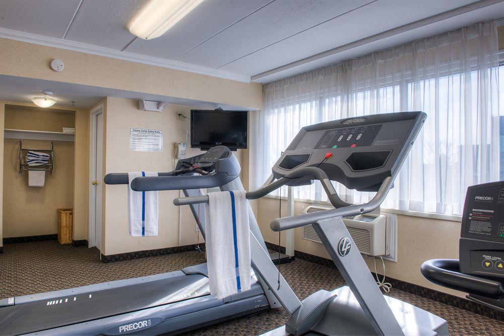 Four Points By Sheraton Windsor Downtown Esterno foto